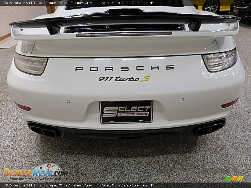2015 Porsche 911 Turbo S Coupe White / Platinum Grey Photo #5