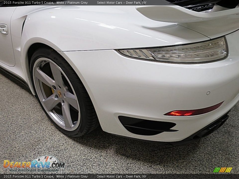 2015 Porsche 911 Turbo S Coupe White / Platinum Grey Photo #7