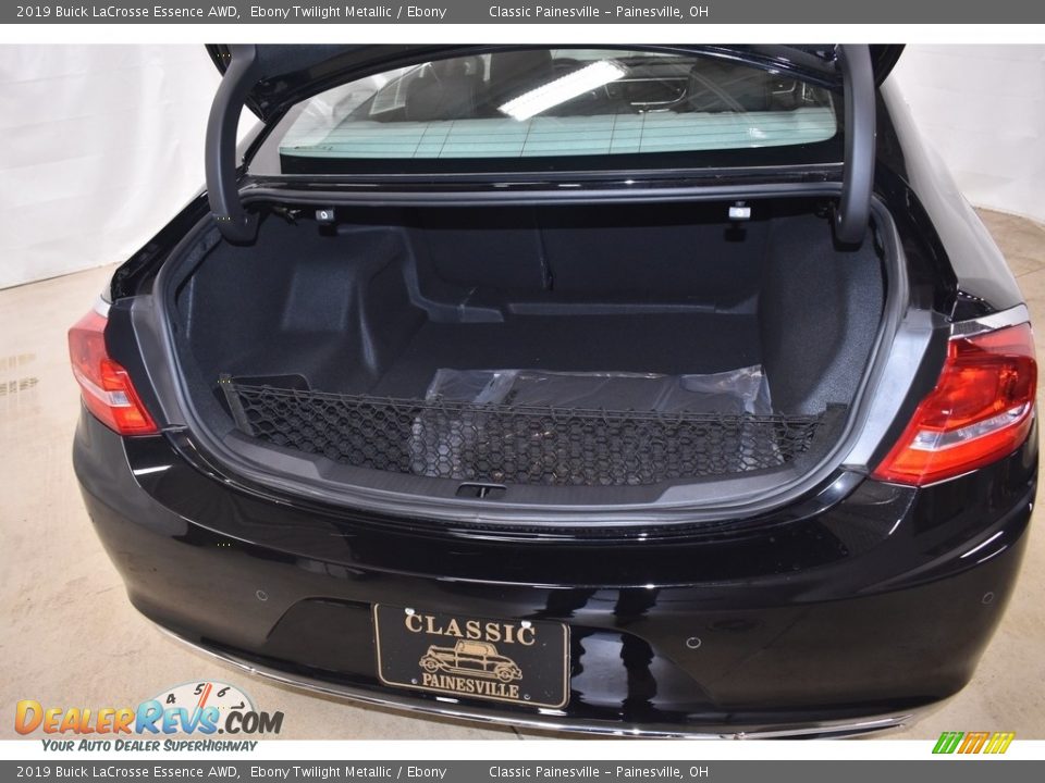 2019 Buick LaCrosse Essence AWD Ebony Twilight Metallic / Ebony Photo #10