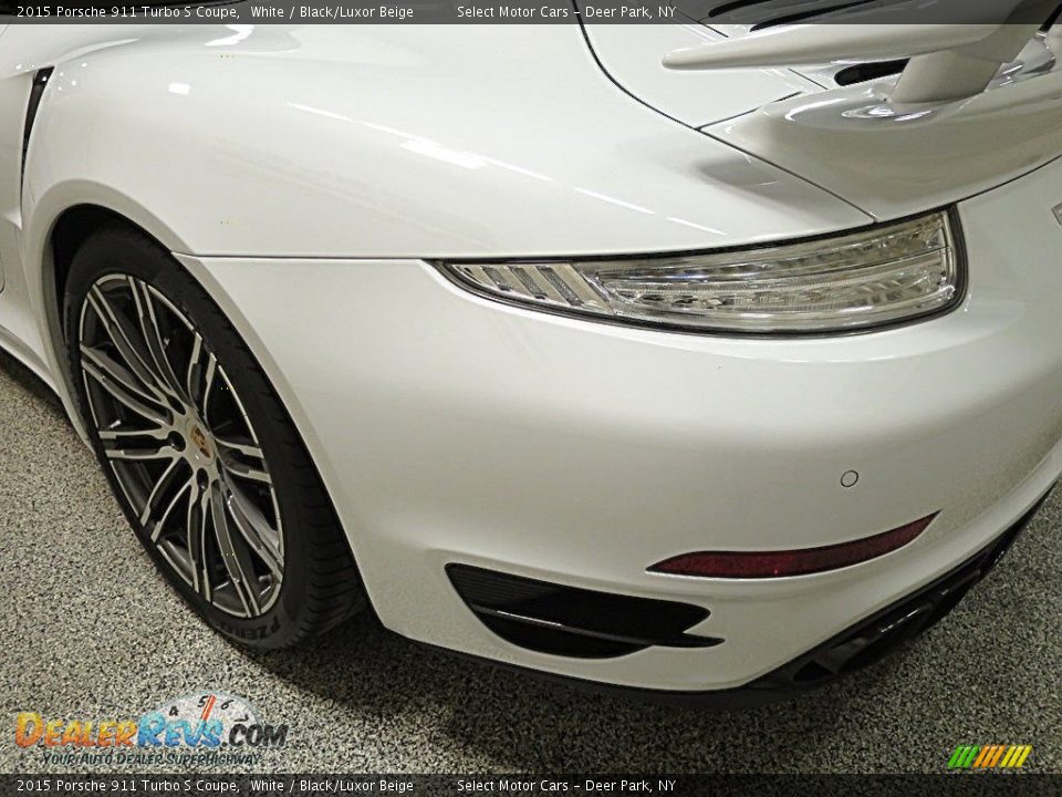 2015 Porsche 911 Turbo S Coupe White / Black/Luxor Beige Photo #7