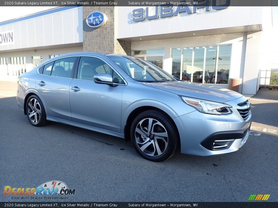 Front 3/4 View of 2020 Subaru Legacy Limited XT Photo #1