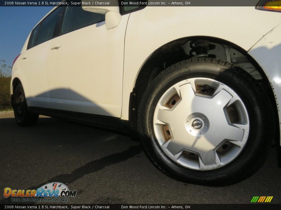 2008 Nissan Versa 1.8 SL Hatchback Super Black / Charcoal Photo #2