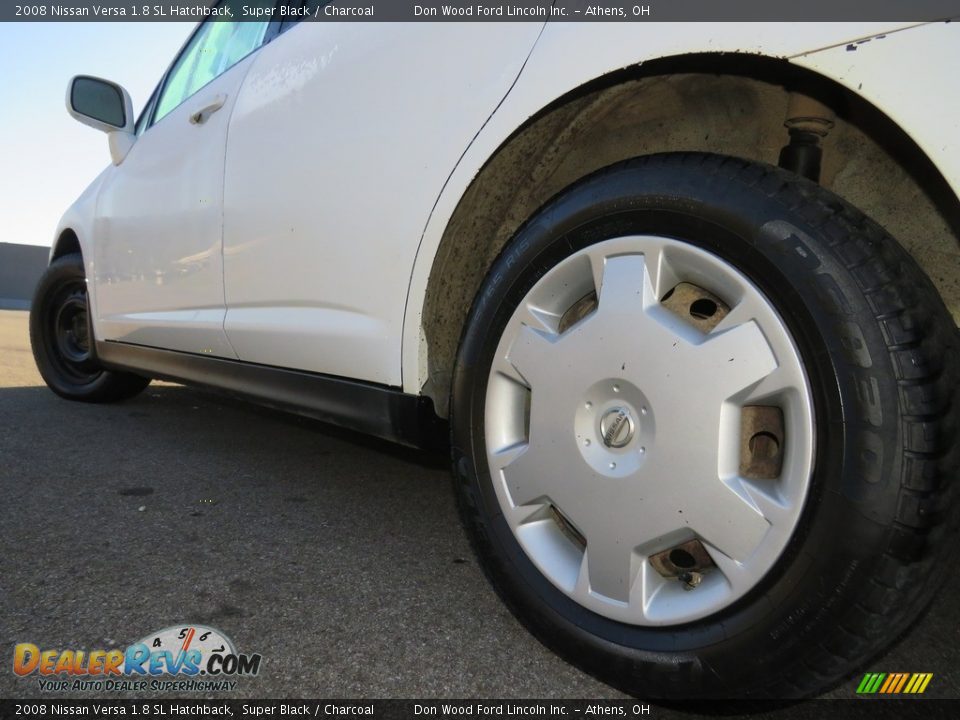 2008 Nissan Versa 1.8 SL Hatchback Super Black / Charcoal Photo #9