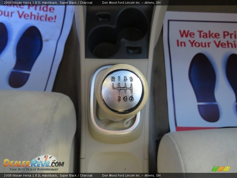 2008 Nissan Versa 1.8 SL Hatchback Super Black / Charcoal Photo #34