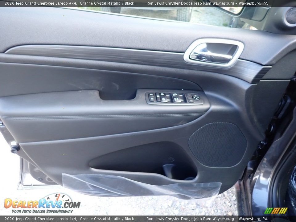 2020 Jeep Grand Cherokee Laredo 4x4 Granite Crystal Metallic / Black Photo #13