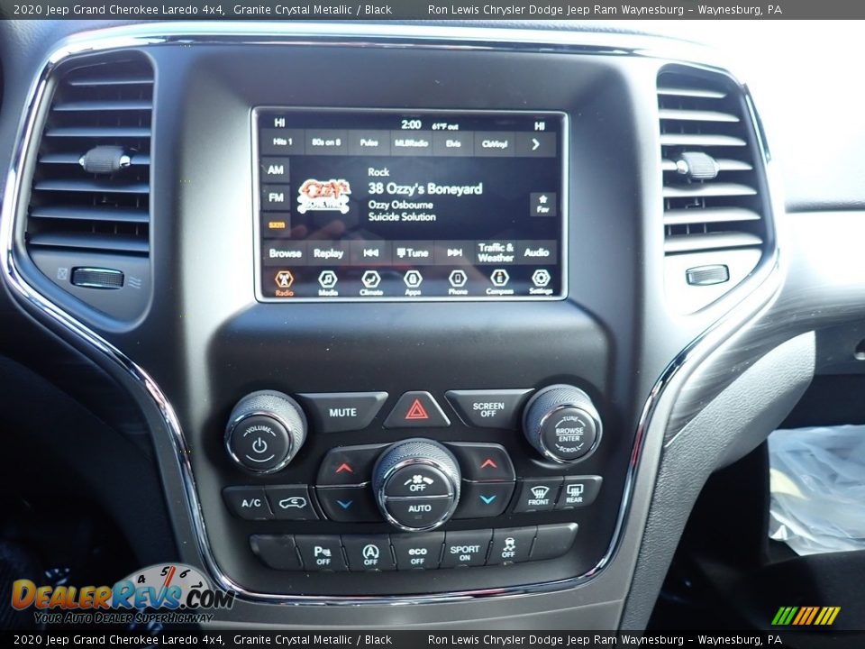 2020 Jeep Grand Cherokee Laredo 4x4 Granite Crystal Metallic / Black Photo #15