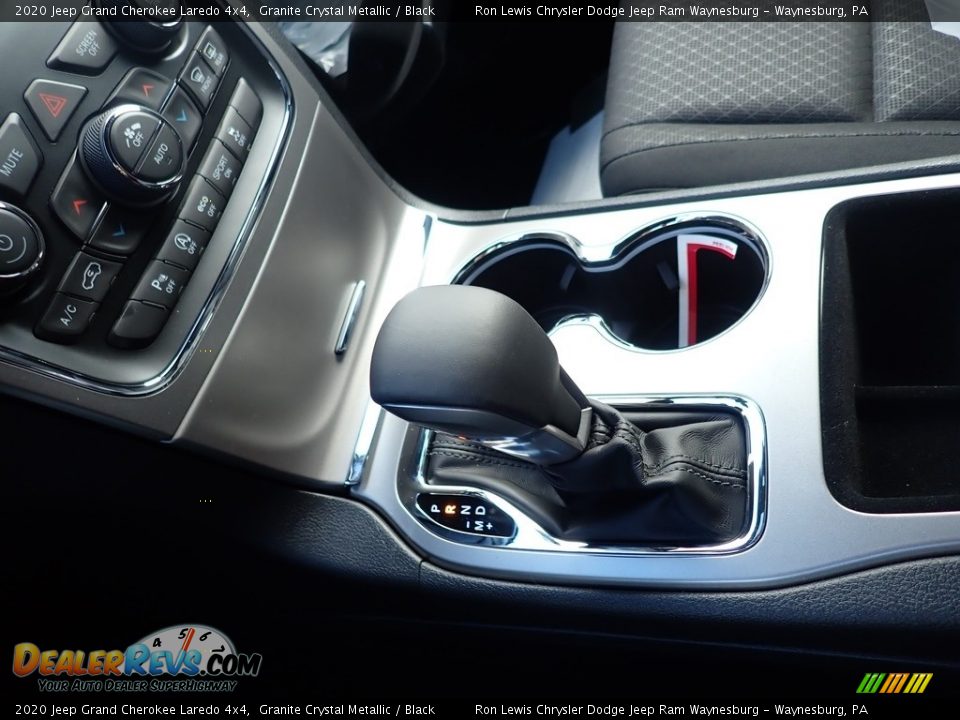 2020 Jeep Grand Cherokee Laredo 4x4 Granite Crystal Metallic / Black Photo #19
