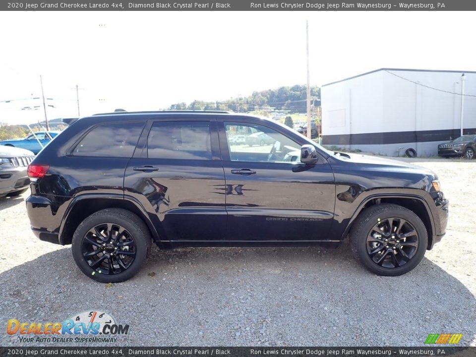 2020 Jeep Grand Cherokee Laredo 4x4 Diamond Black Crystal Pearl / Black Photo #6