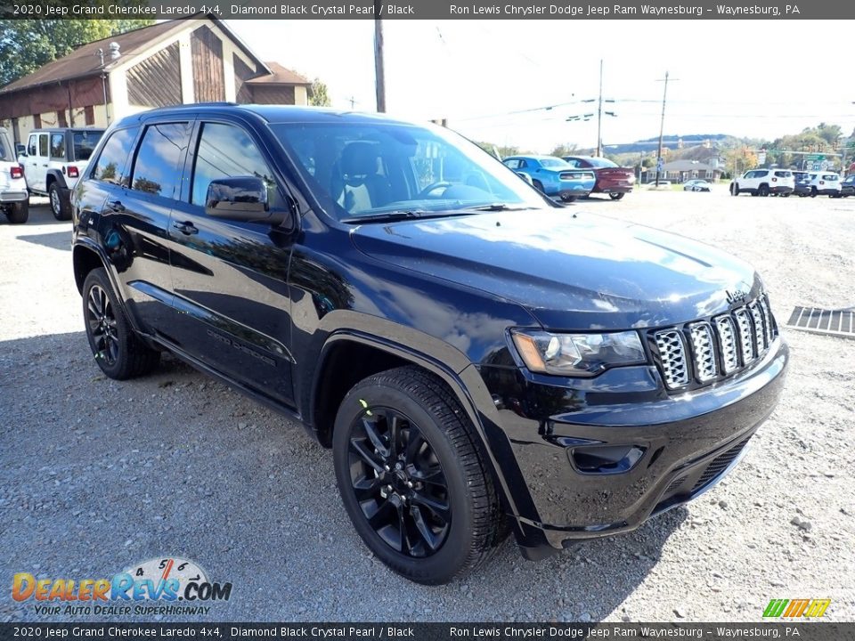 2020 Jeep Grand Cherokee Laredo 4x4 Diamond Black Crystal Pearl / Black Photo #7