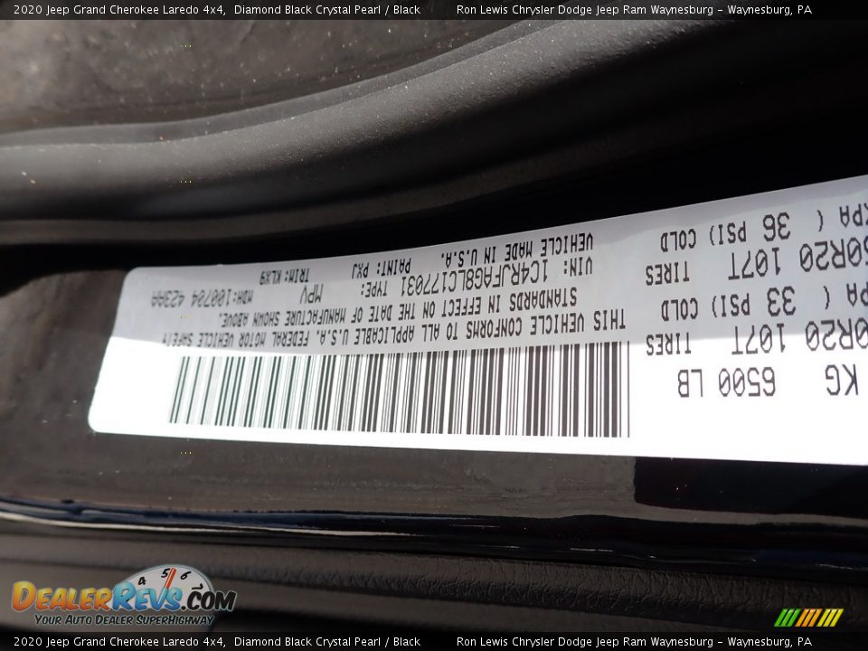 2020 Jeep Grand Cherokee Laredo 4x4 Diamond Black Crystal Pearl / Black Photo #16