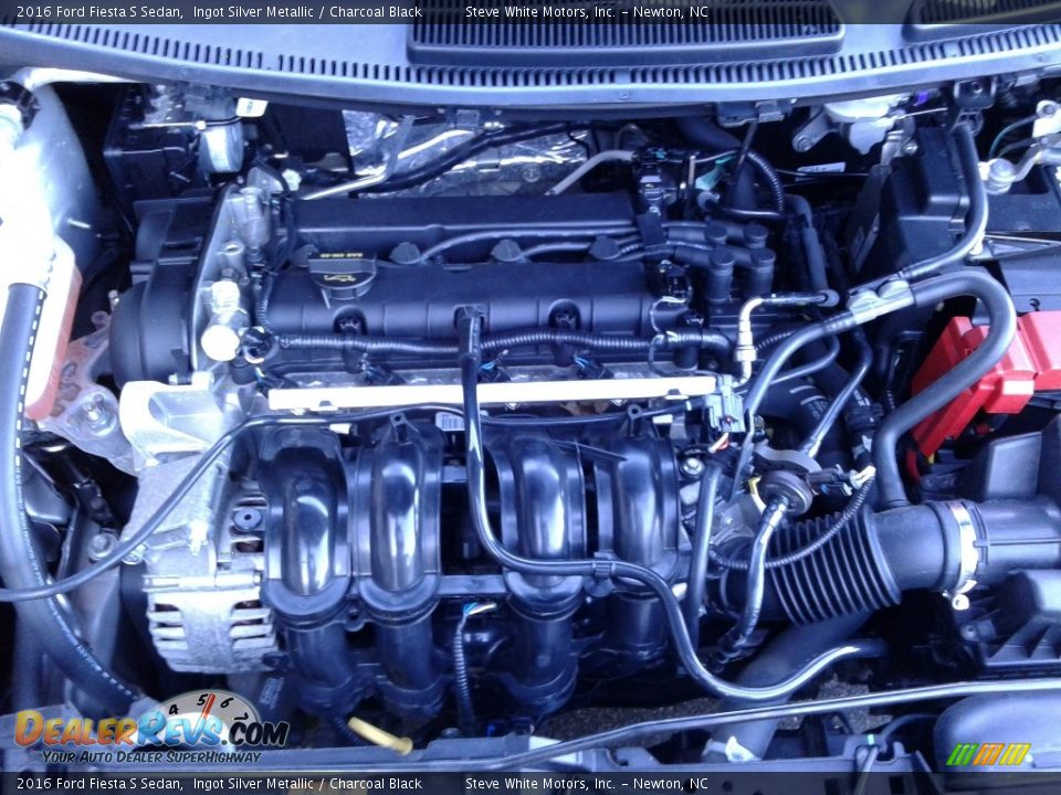 2016 Ford Fiesta S Sedan Ingot Silver Metallic / Charcoal Black Photo #25