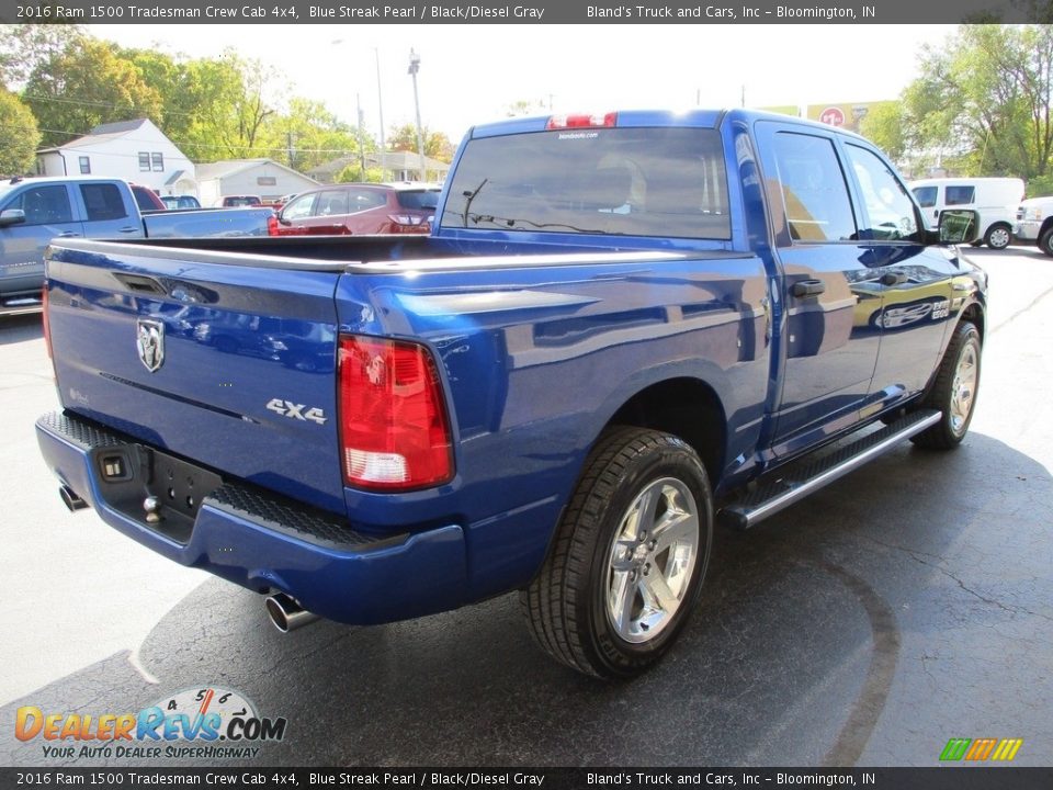 2016 Ram 1500 Tradesman Crew Cab 4x4 Blue Streak Pearl / Black/Diesel Gray Photo #4