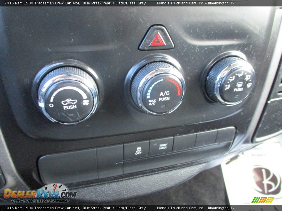 2016 Ram 1500 Tradesman Crew Cab 4x4 Blue Streak Pearl / Black/Diesel Gray Photo #20