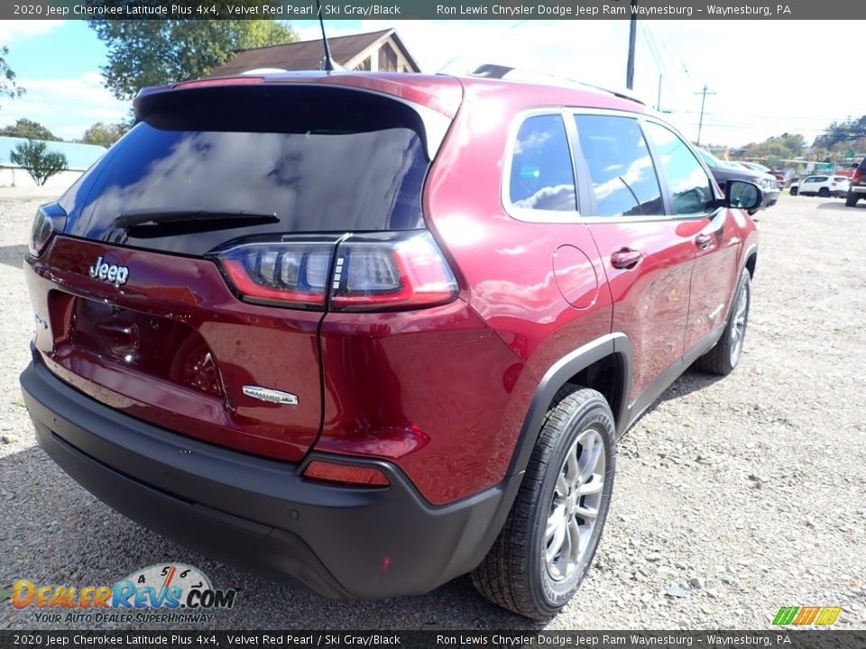 2020 Jeep Cherokee Latitude Plus 4x4 Velvet Red Pearl / Ski Gray/Black Photo #5
