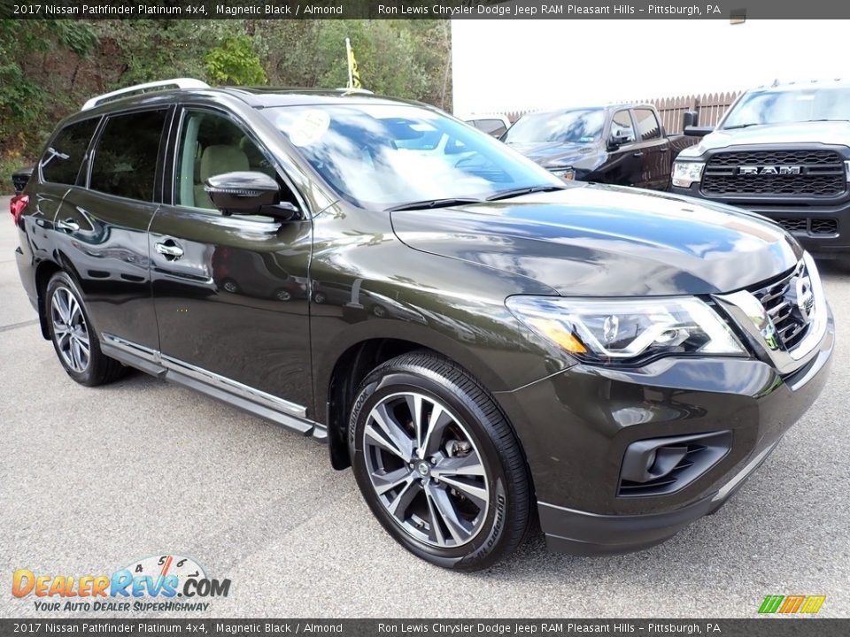 2017 Nissan Pathfinder Platinum 4x4 Magnetic Black / Almond Photo #8