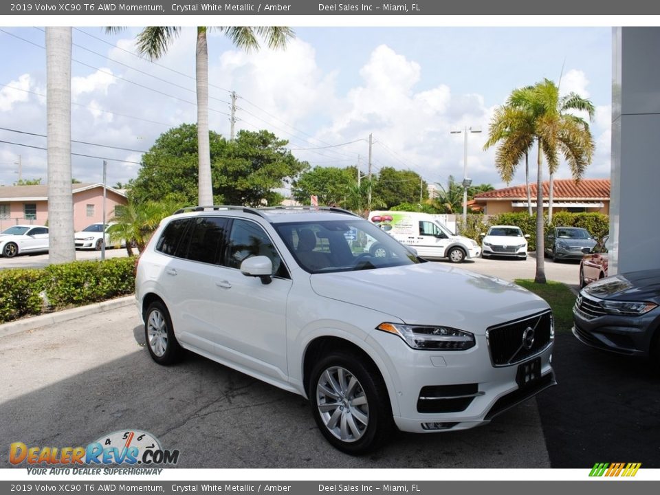 2019 Volvo XC90 T6 AWD Momentum Crystal White Metallic / Amber Photo #1