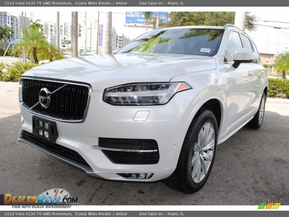 2019 Volvo XC90 T6 AWD Momentum Crystal White Metallic / Amber Photo #5