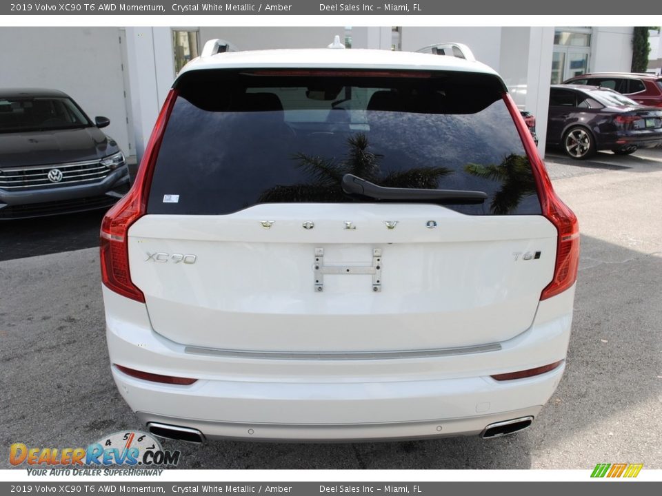 2019 Volvo XC90 T6 AWD Momentum Crystal White Metallic / Amber Photo #8