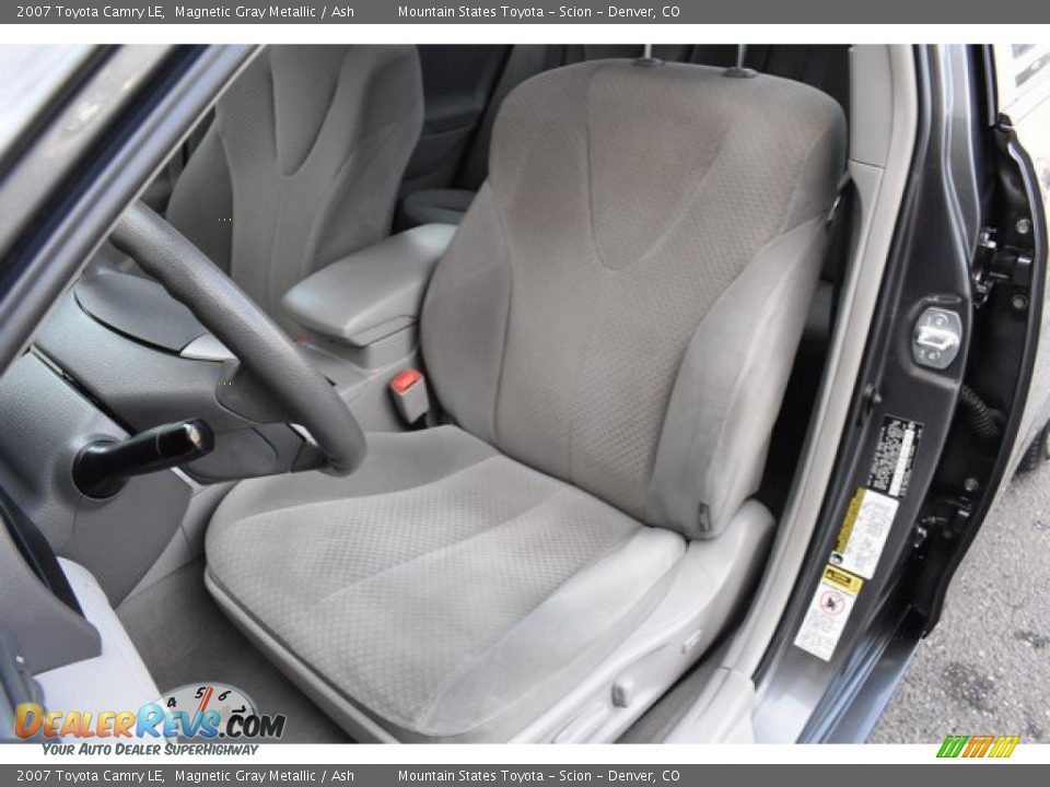 2007 Toyota Camry LE Magnetic Gray Metallic / Ash Photo #12