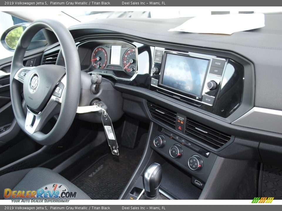 2019 Volkswagen Jetta S Platinum Gray Metallic / Titan Black Photo #17