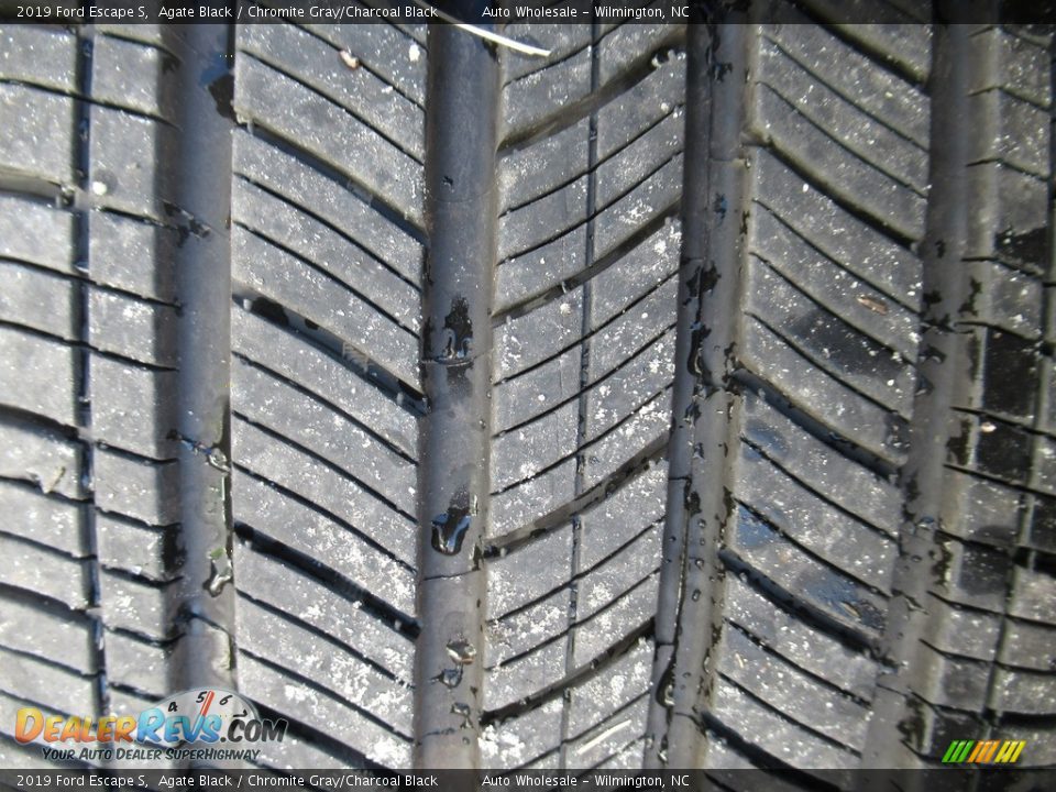 2019 Ford Escape S Agate Black / Chromite Gray/Charcoal Black Photo #9