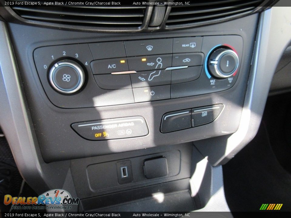 2019 Ford Escape S Agate Black / Chromite Gray/Charcoal Black Photo #17