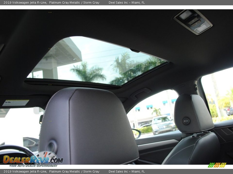 2019 Volkswagen Jetta R-Line Platinum Gray Metallic / Storm Gray Photo #12
