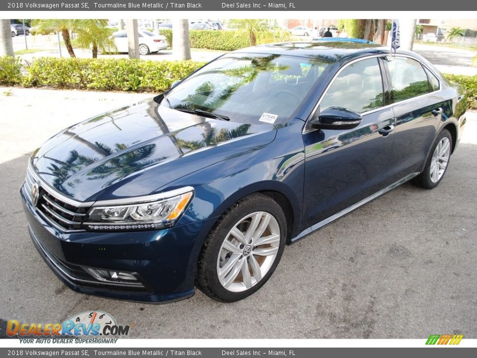 2018 Volkswagen Passat SE Tourmaline Blue Metallic / Titan Black Photo #4