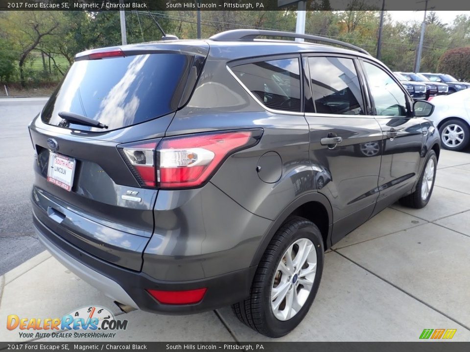 2017 Ford Escape SE Magnetic / Charcoal Black Photo #6
