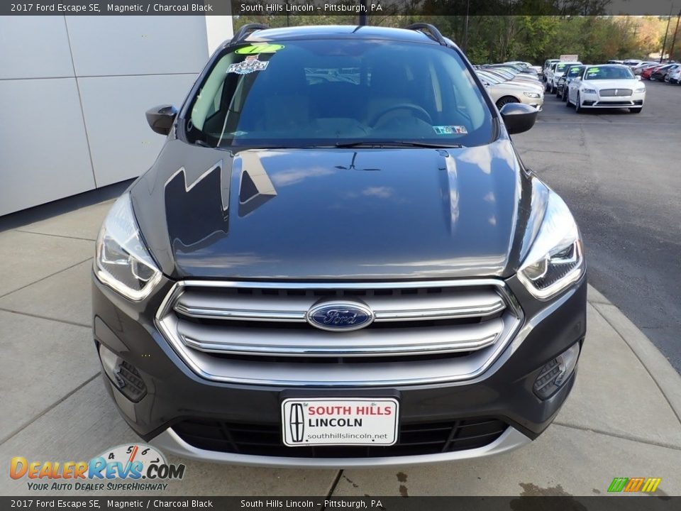 2017 Ford Escape SE Magnetic / Charcoal Black Photo #9