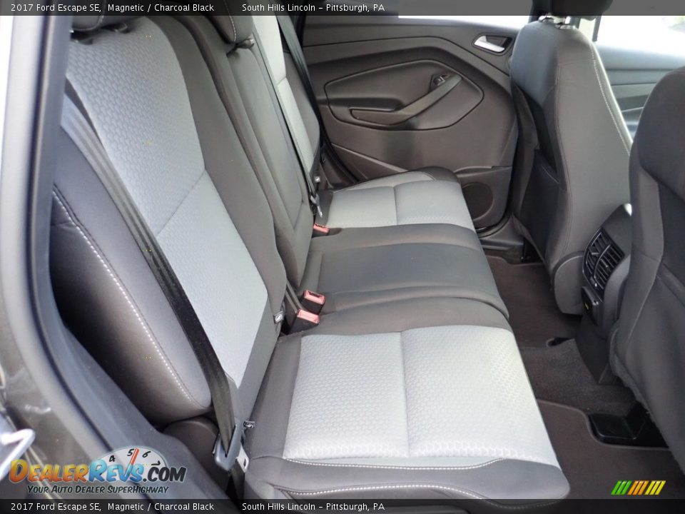 2017 Ford Escape SE Magnetic / Charcoal Black Photo #14