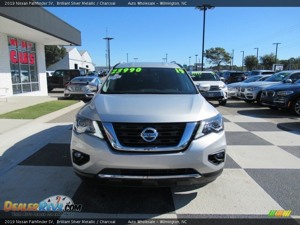 2019 Nissan Pathfinder SV Brilliant Silver Metallic / Charcoal Photo #2