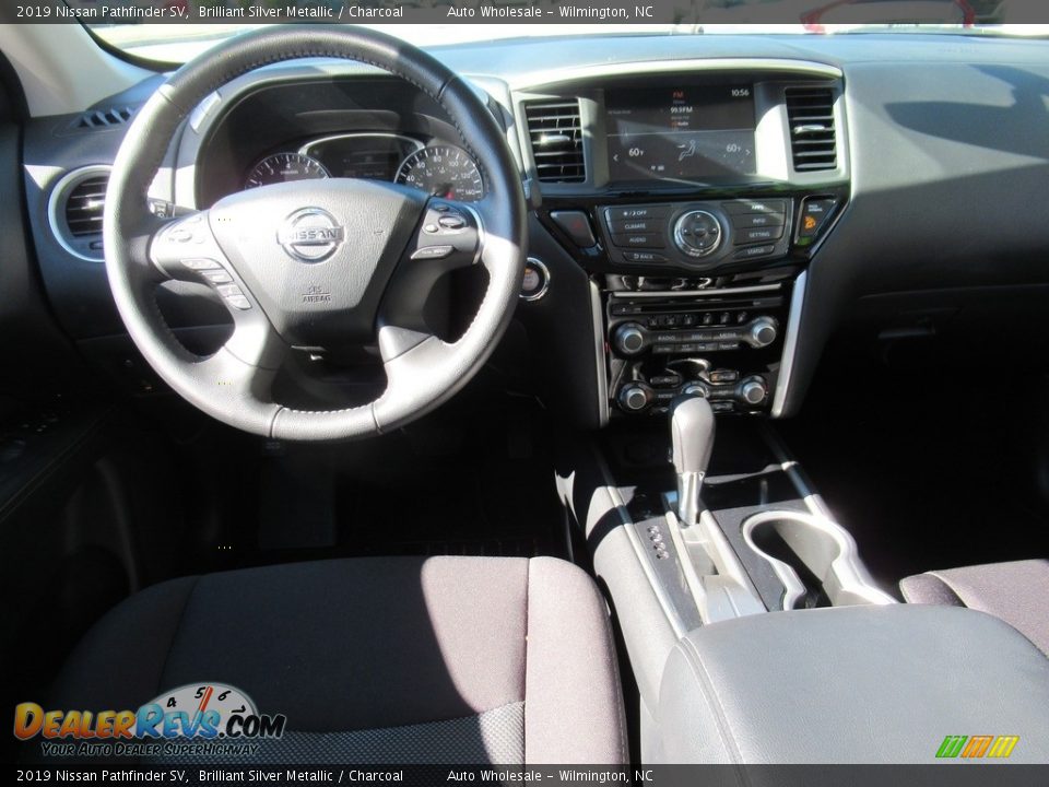 2019 Nissan Pathfinder SV Brilliant Silver Metallic / Charcoal Photo #14