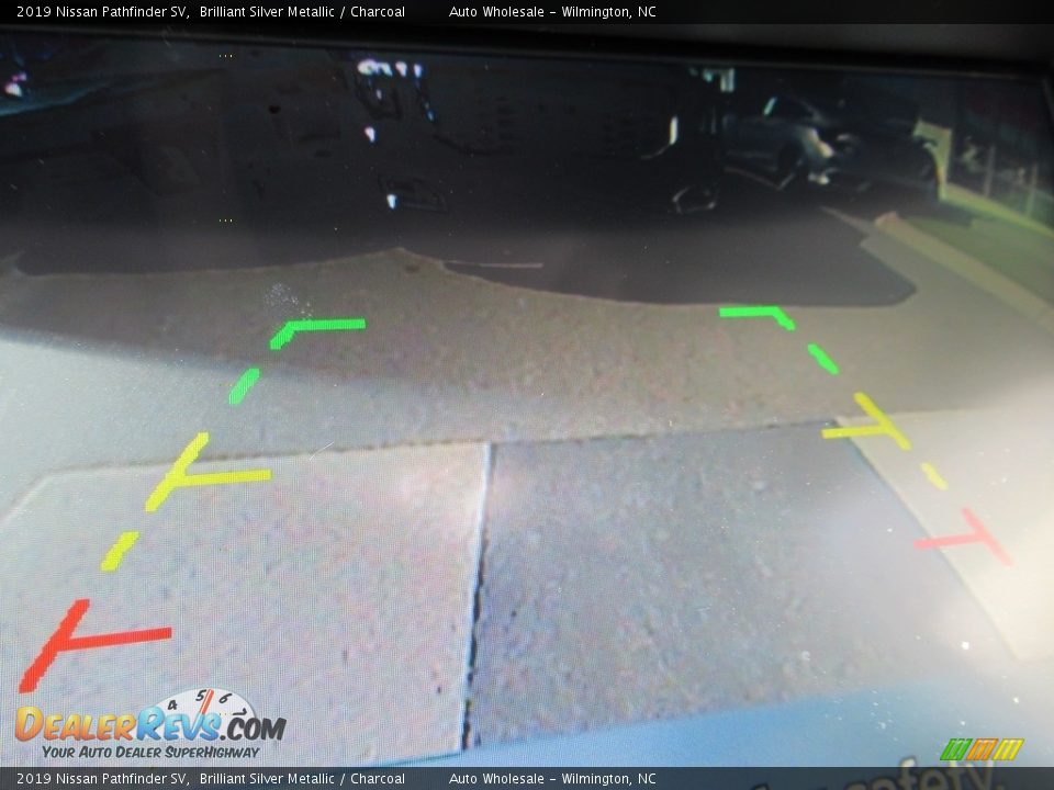 2019 Nissan Pathfinder SV Brilliant Silver Metallic / Charcoal Photo #18