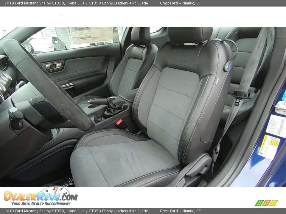 Front Seat of 2019 Ford Mustang Shelby GT350 Photo #11