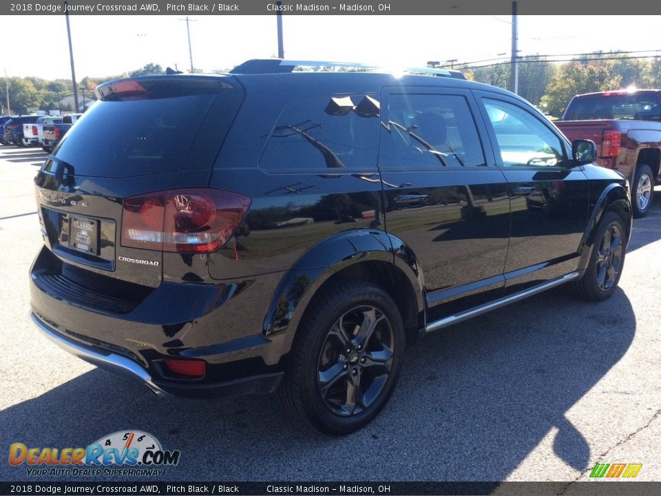 2018 Dodge Journey Crossroad AWD Pitch Black / Black Photo #9