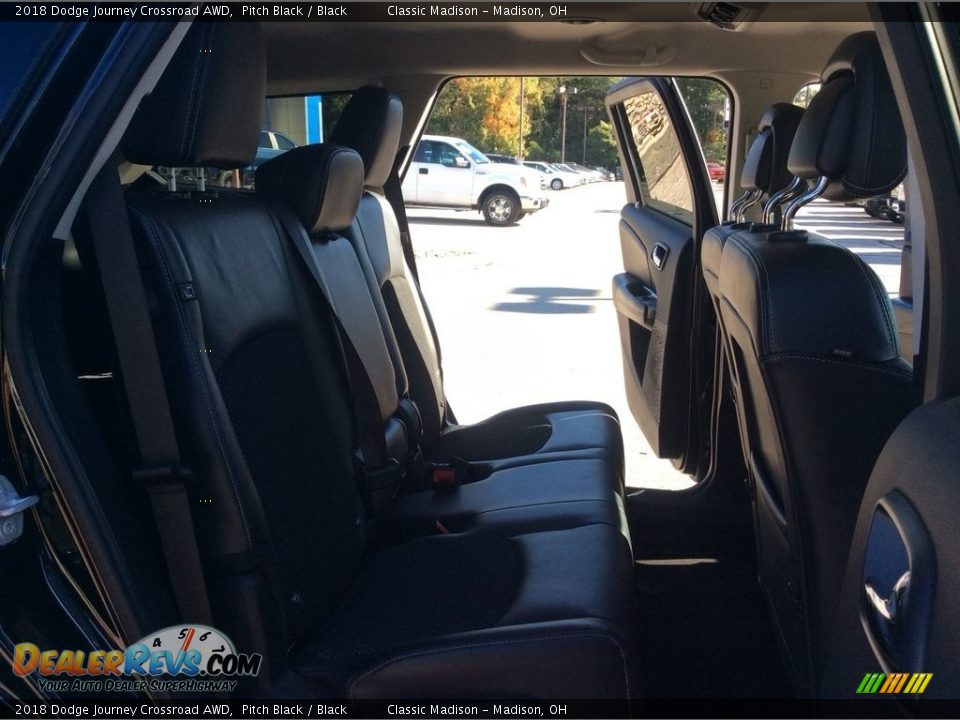 2018 Dodge Journey Crossroad AWD Pitch Black / Black Photo #22