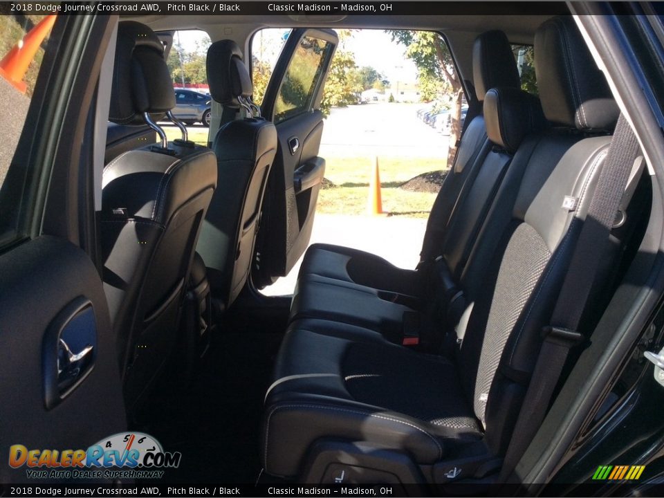 2018 Dodge Journey Crossroad AWD Pitch Black / Black Photo #24