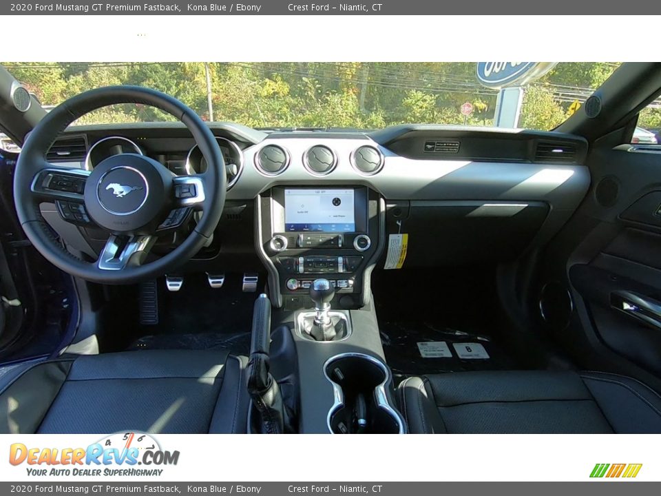 Dashboard of 2020 Ford Mustang GT Premium Fastback Photo #18