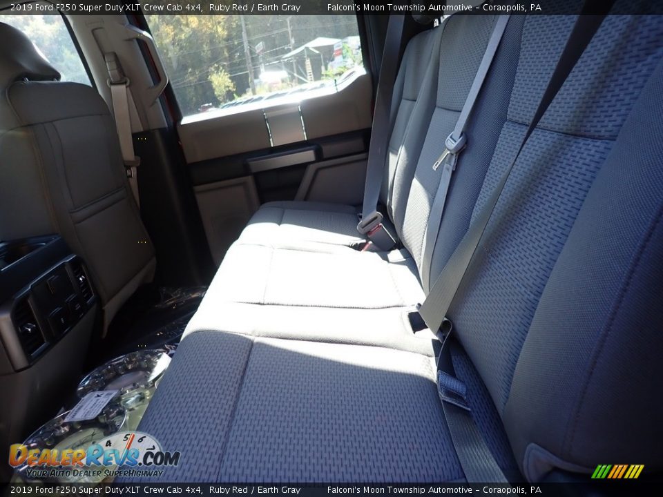 2019 Ford F250 Super Duty XLT Crew Cab 4x4 Ruby Red / Earth Gray Photo #8