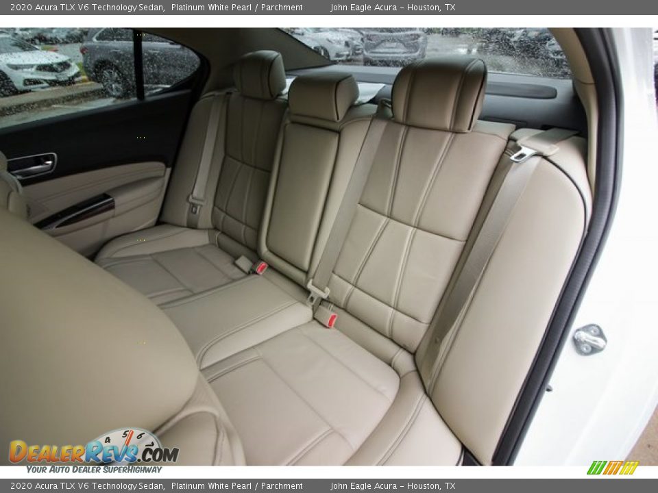 2020 Acura TLX V6 Technology Sedan Platinum White Pearl / Parchment Photo #17