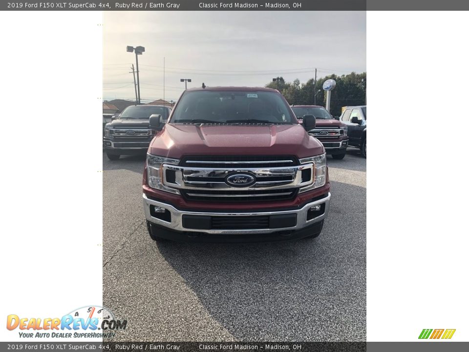 2019 Ford F150 XLT SuperCab 4x4 Ruby Red / Earth Gray Photo #2