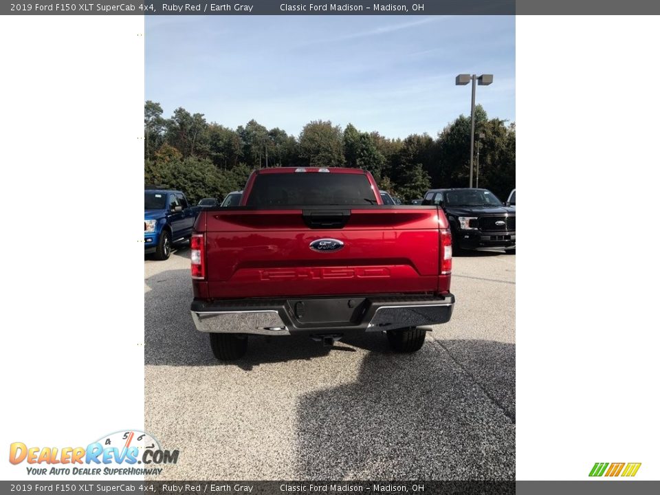 2019 Ford F150 XLT SuperCab 4x4 Ruby Red / Earth Gray Photo #3