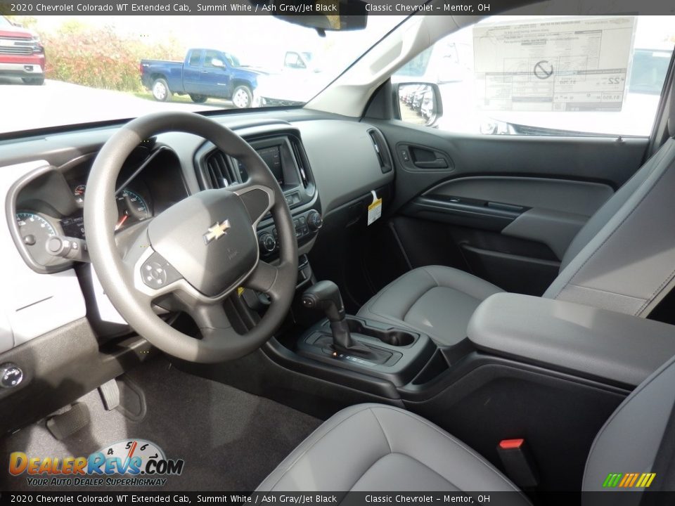 Front Seat of 2020 Chevrolet Colorado WT Extended Cab Photo #6