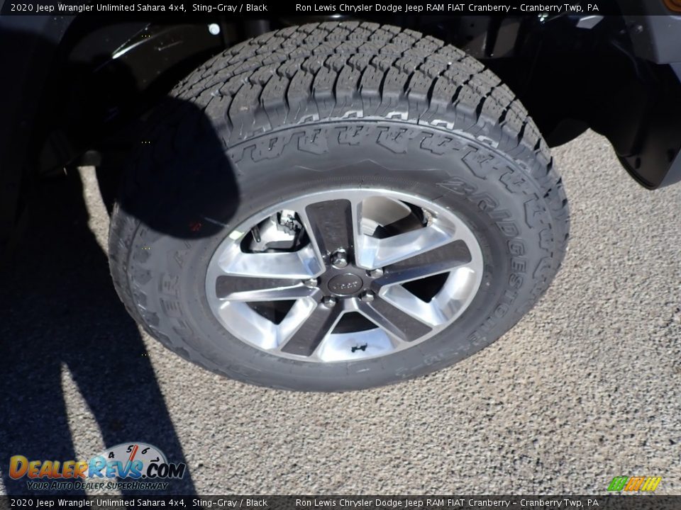 2020 Jeep Wrangler Unlimited Sahara 4x4 Sting-Gray / Black Photo #9