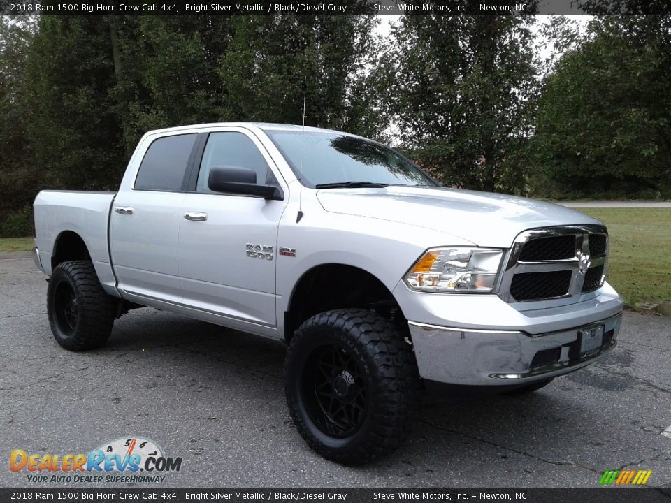 2018 Ram 1500 Big Horn Crew Cab 4x4 Bright Silver Metallic / Black/Diesel Gray Photo #4