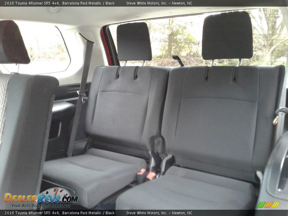 2016 Toyota 4Runner SR5 4x4 Barcelona Red Metallic / Black Photo #12