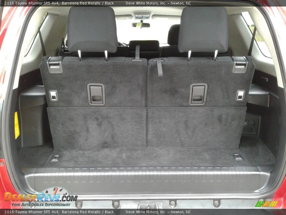 2016 Toyota 4Runner SR5 4x4 Barcelona Red Metallic / Black Photo #13