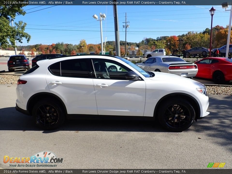 2019 Alfa Romeo Stelvio AWD Alfa White / Black Photo #10