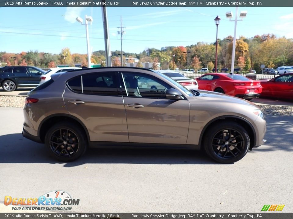 2019 Alfa Romeo Stelvio Ti AWD Imola Titanium Metallic / Black Photo #11